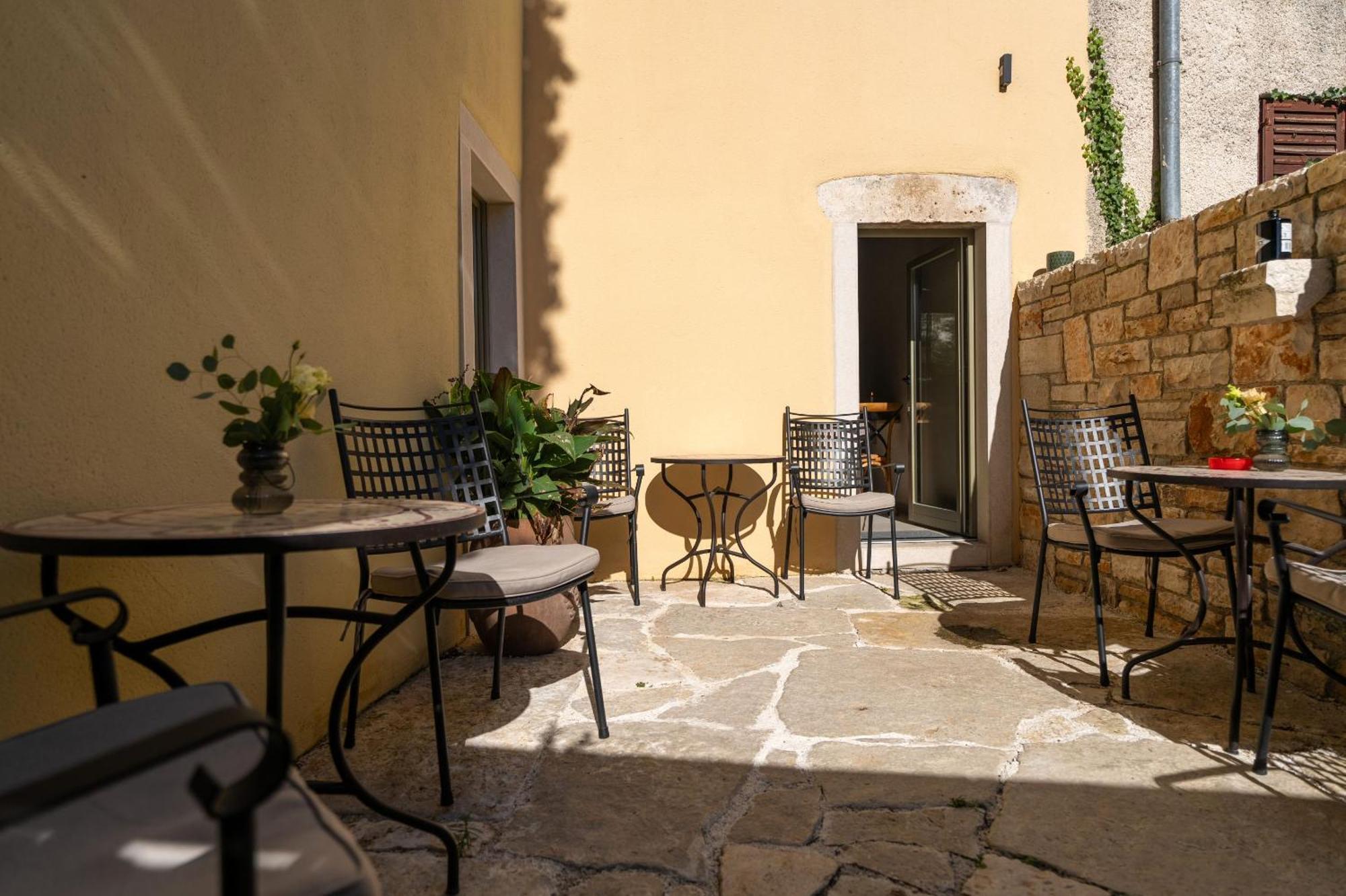 Della Croce Bed&Breakfast Svetvinčenat Exterior foto